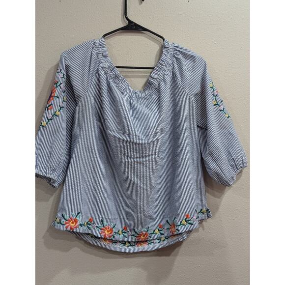 Gorgeous pinstripe off the shoulder peasant style blouse w/floral embroidery L - Picture 4 of 8